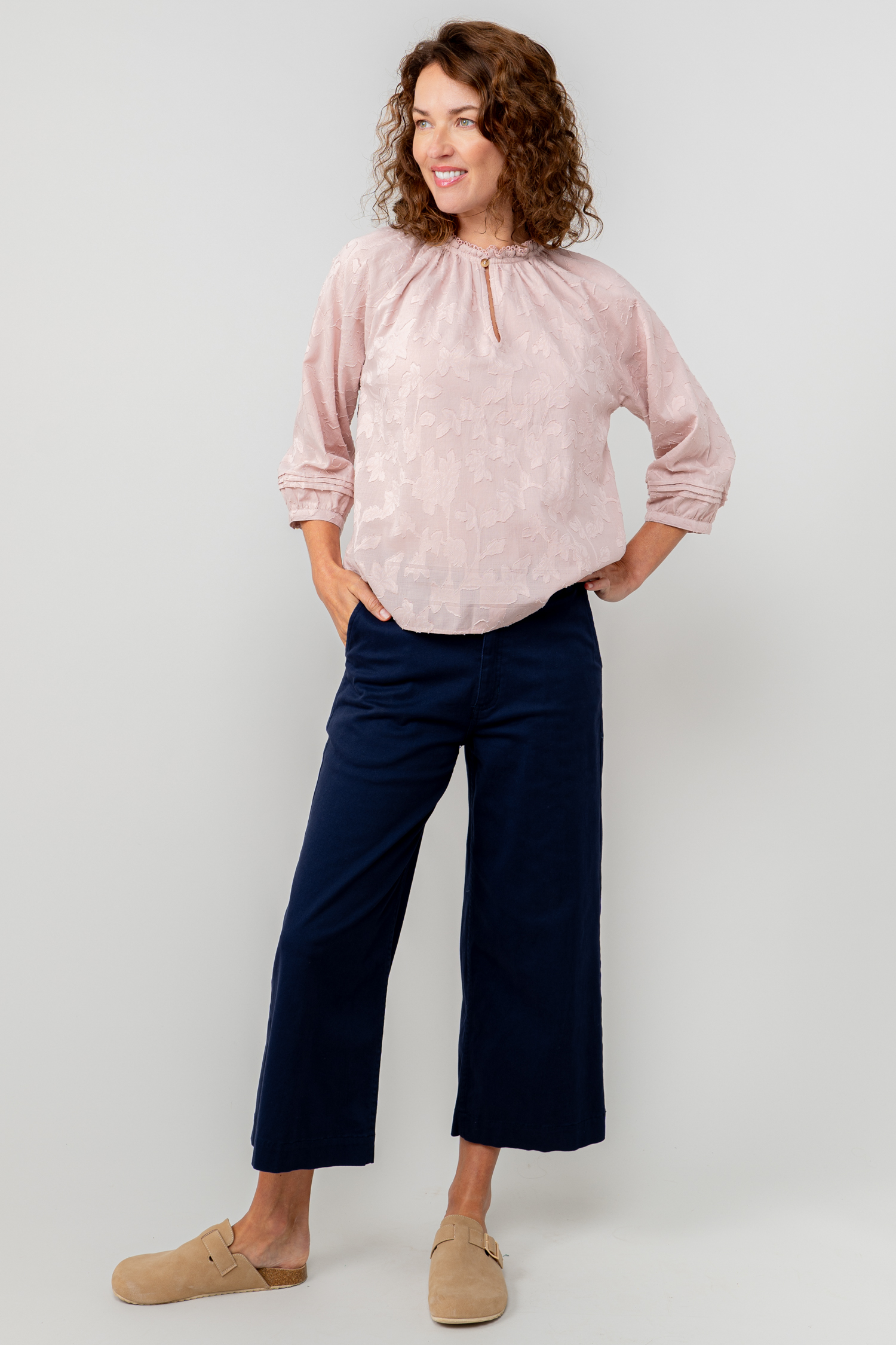 Lily & Me Isla Wide Leg Cropped Trousers