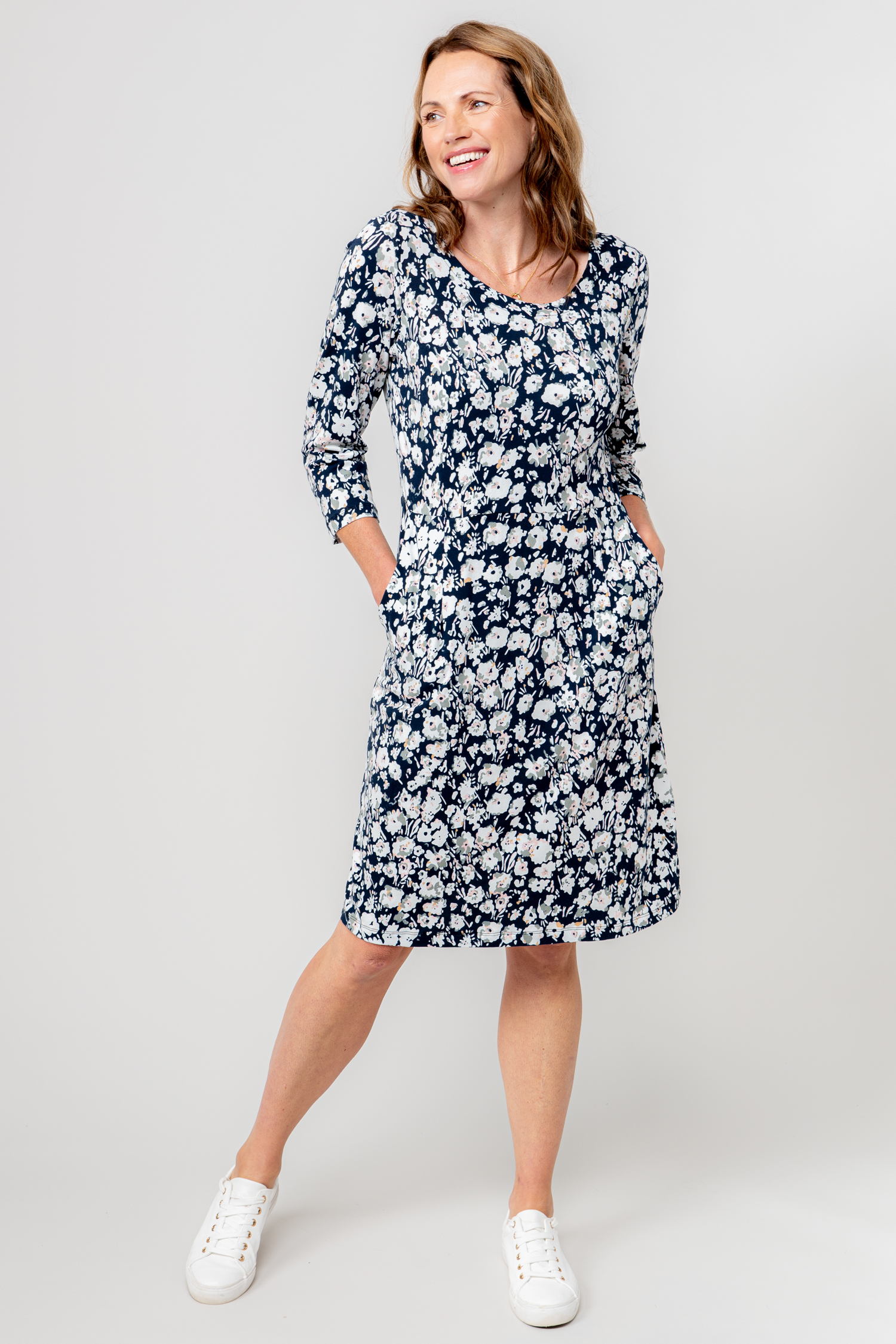 Lily & Me Uplands 3/4 Sleeve Jersey Dress