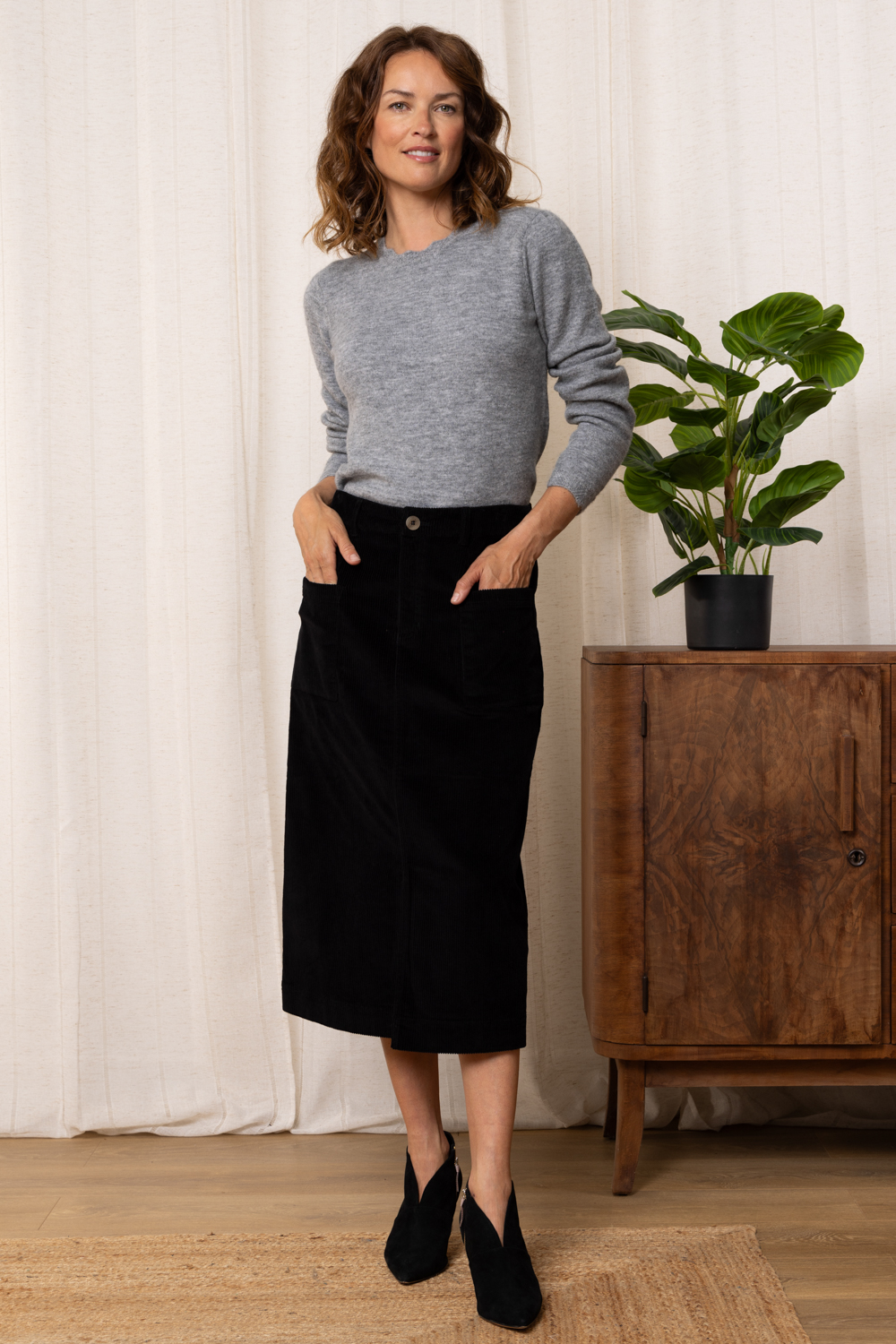 Lily & Me Penrose Midi Cord Skirt