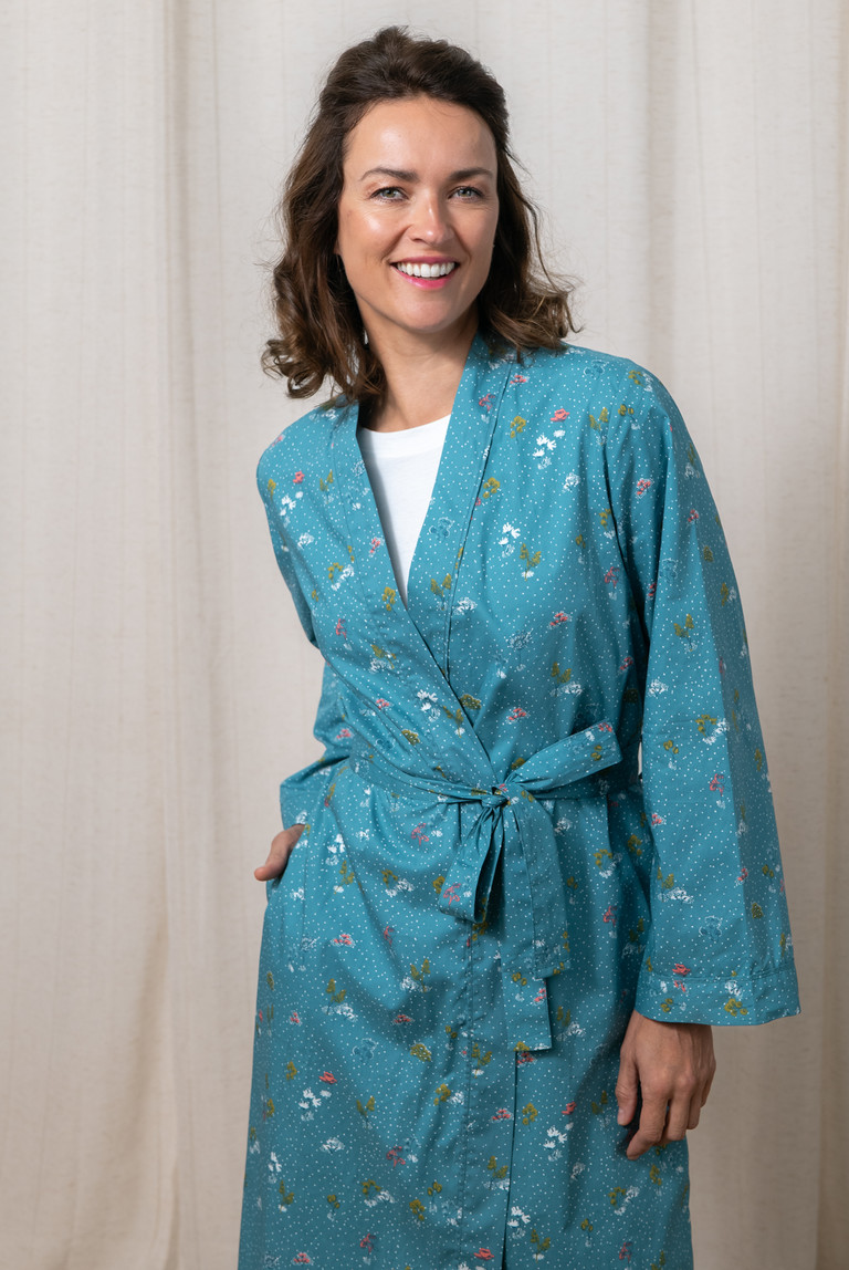 LM24162 - Day Break Dressing Gown Flower