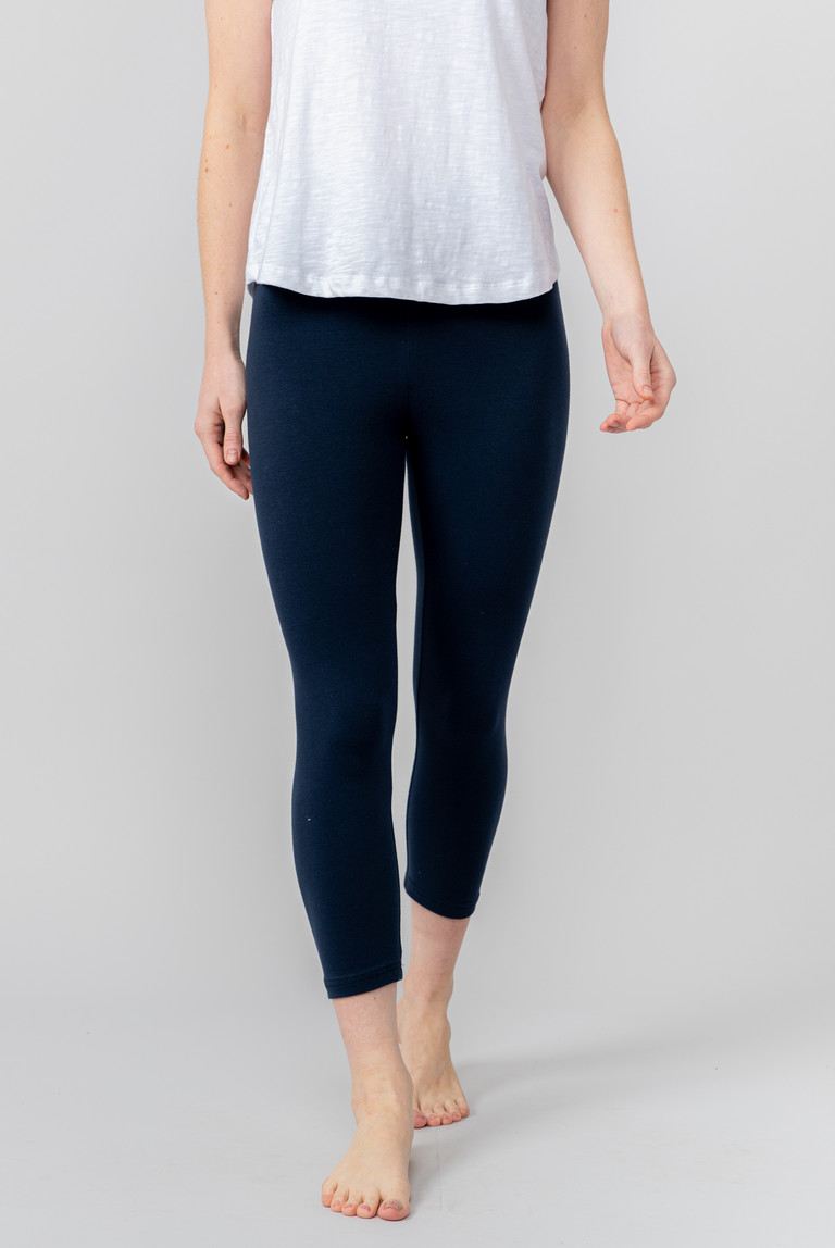 LM251149N - Navy Legging 3/4 length